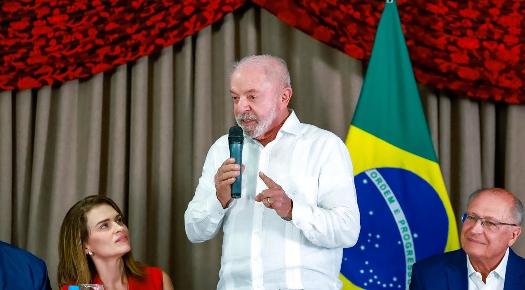 Lula muda coordenação da campanha para o 2º turno