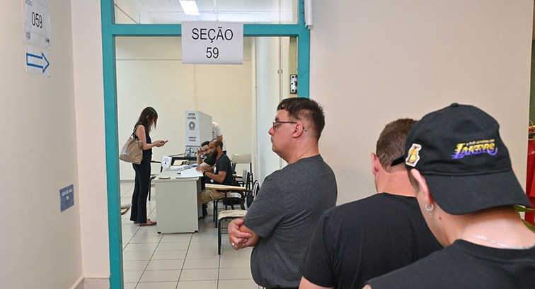40% de quem não votou no 1º turno diz que também não vai votar no 2º